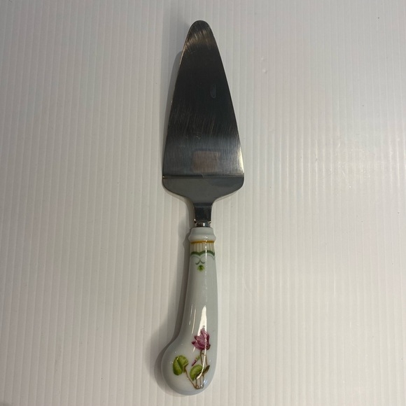 Vintage Georges Briard Mid-Century Victorian Garden Pedestal Cake Stand w/server - Picture 9 of 12